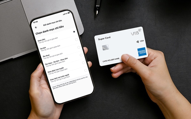 Super Card cho phép người dùng thay đổi tính năng thẻ bất cứ lúc nào