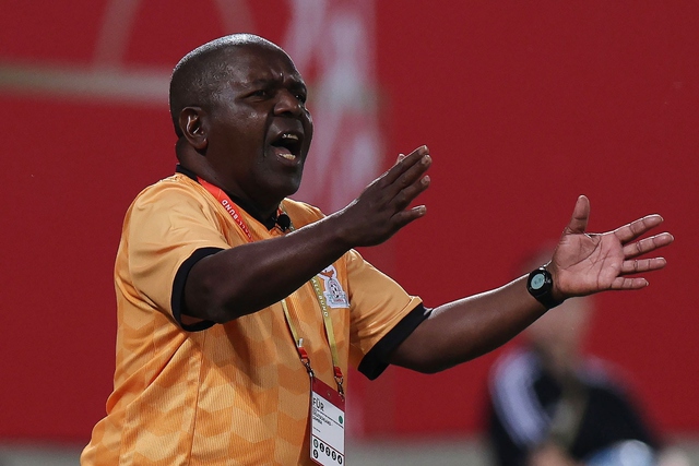 HLV đội tuyển nữ Zambia bị tố lạm dụng tình dục ngay trước World Cup nữ 2023 - Ảnh 1.