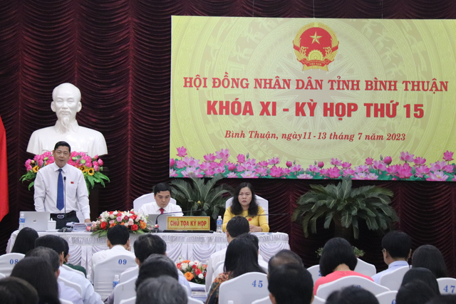 Bình Thuận: Các dự án bất động sản ngưng trệ khiến thu nội địa đạt thấp - Ảnh 1.
