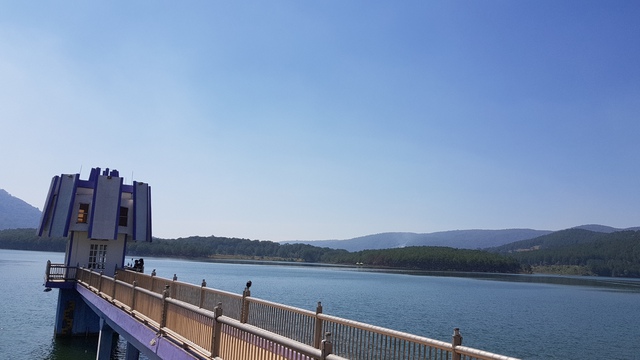 Đề xuất kinh doanh du thuyền 4 sao trên hồ Tuyền Lâm Đà Lạt - Ảnh 1.