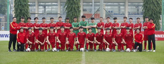 Sẽ có hai đội U.23 Việt Nam song song dẫn dắt bởi HLV Troussier và Hoàng Anh Tuấn - Ảnh 3.