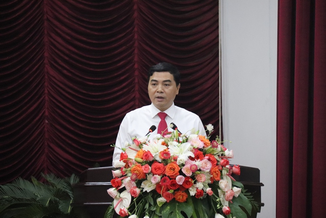 Chủ tịch UBND Bình Thuận: Tạm tính giá đất cho doanh nghiệp nộp tiền là sai luật - Ảnh 1.