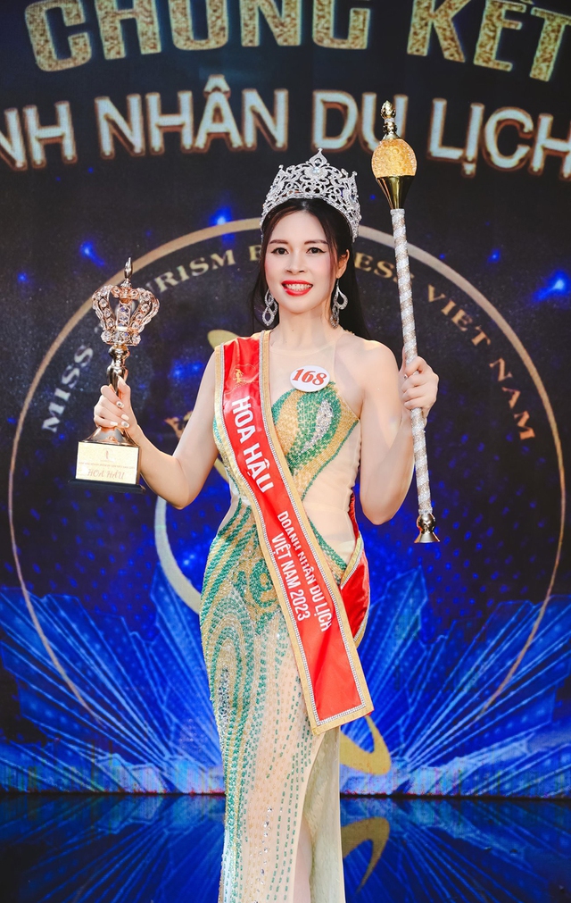 Người đẹp Vũ Thục Hiền đăng quang Hoa hậu Doanh nhân Du lịch Việt Nam 2023 - Ảnh 8.