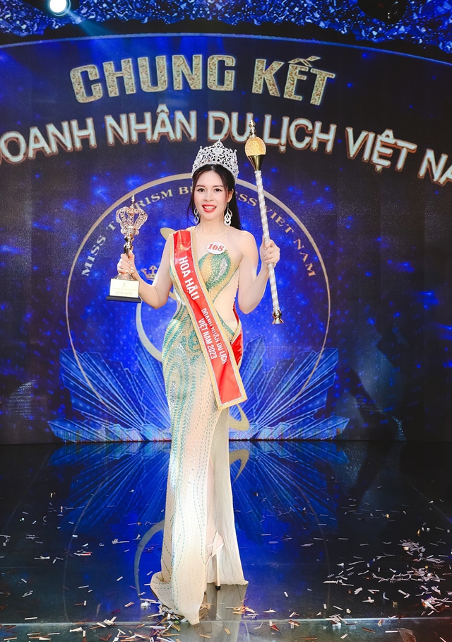 Người đẹp Vũ Thục Hiền đăng quang Hoa hậu Doanh nhân Du lịch Việt Nam 2023 - Ảnh 7.