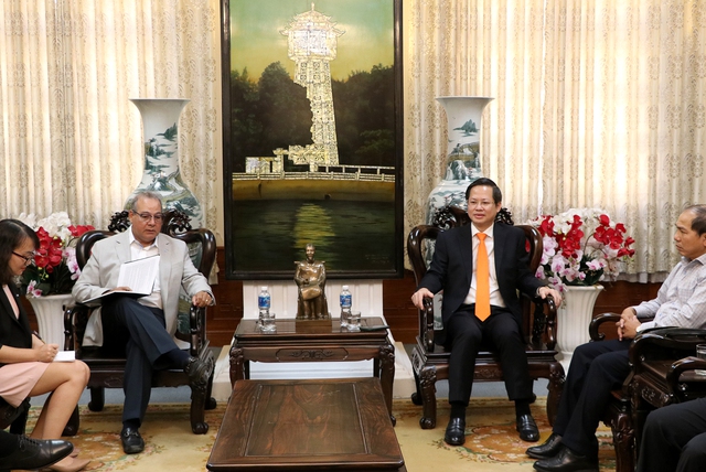 Bình Thuận: Chấp thuận chủ trương dự án kho cảng khí LNG lớn nhất Việt Nam - Ảnh 1.