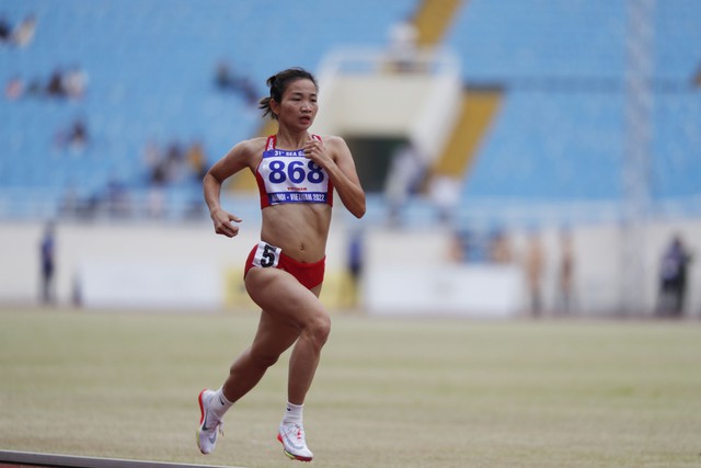 Nguyễn Thị Oanh hạng 5 cự ly 1.500 m giải điền kinh vô địch châu Á 2023  - Ảnh 2.
