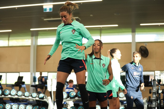 Đội tuyển nữ Bồ Đào Nha than mệt vì chênh lệch múi giờ tại New Zealand - Ảnh 2.