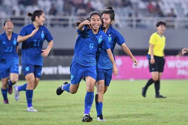 Thái Lan thắng đậm khó tin, gặp U.19 nữ Việt Nam ở chung kết - Ảnh 1.