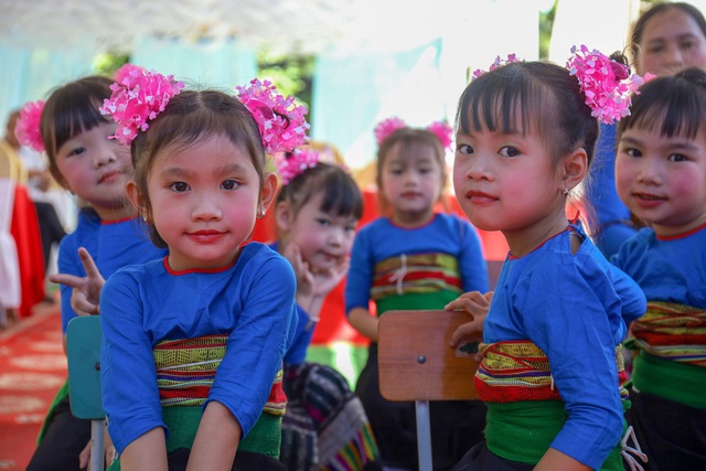 Tập đoàn TH tặng điểm trường xanh cho học sinh mầm non vùng cao Thanh Hóa - Ảnh 4.