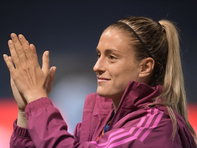 Alexia Putellas trấn an sau nỗi lo chấn thương không dự World Cup nữ 2023 - Ảnh 1.