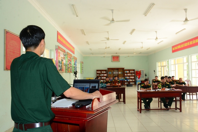 Lần kỷ luật 'nhớ suốt đời' vì không biết tiết kiệm điện - Ảnh 1. Lần kỷ luật 'nhớ suốt đời' vì không biết tiết kiệm điện - Ảnh 1.