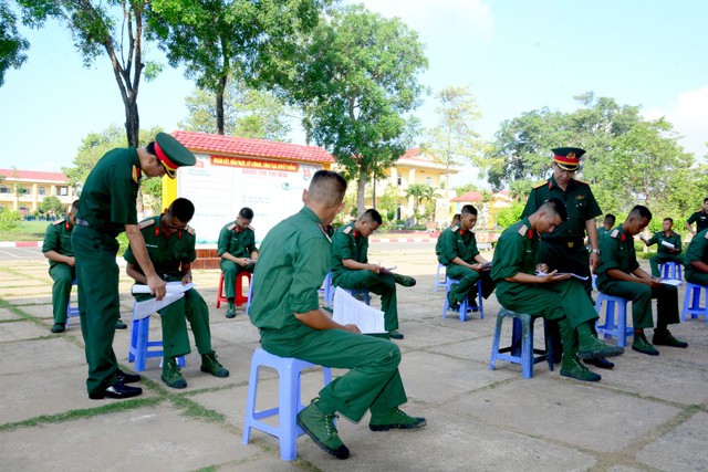 Lần kỷ luật 'nhớ suốt đời' vì không biết tiết kiệm điện - Ảnh 3. Lần kỷ luật 'nhớ suốt đời' vì không biết tiết kiệm điện - Ảnh 3.