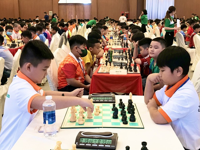 Tìm nhân tài từ giải vô địch cờ vua trẻ quốc gia năm 2023 - Ảnh 2.