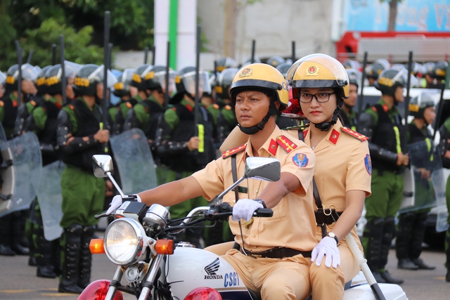 Công an Bình Thuận quyết tâm trấn áp, triệt phá các loại tội phạm trên địa bàn - Ảnh 6.