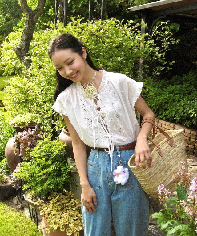 Học cách diện trang phục mùa hè tràn ngập sự dễ thương từ ulzzang xứ Hàn Jinju  - Ảnh 6.