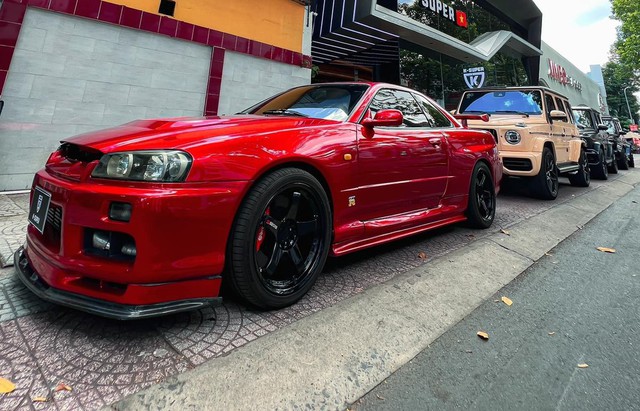 Phan Công Khanh 'chơi' xe Nissan Skyline GT-R R34 siêu 'hiếm' tại Việt Nam   - Ảnh 3.