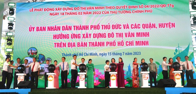 TP.HCM vận động người dân tích cực tham gia xây dựng đô thị văn minh - Ảnh 3.