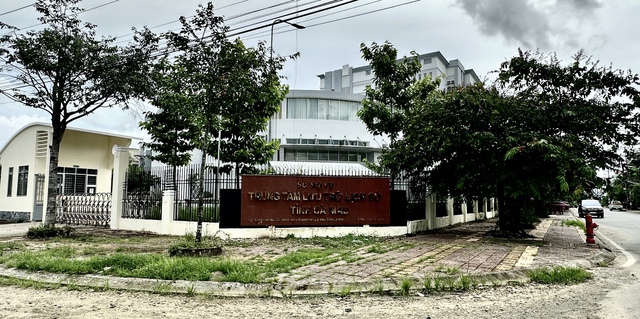 Chủ tịch tỉnh Cà Mau chỉ đạo thanh tra Trung tâm lưu trữ lịch sử tỉnh   - Ảnh 1.