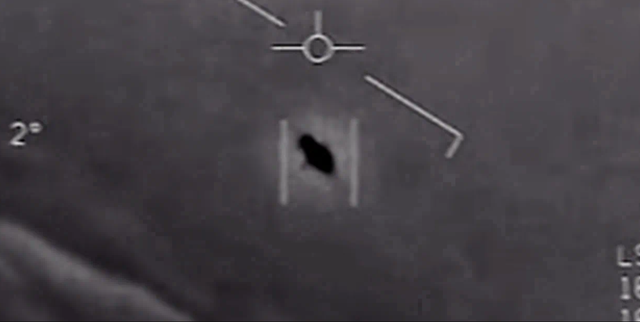 Lầu Năm Góc trước sức ép phải công bố hồ sơ UFO - Ảnh 1.