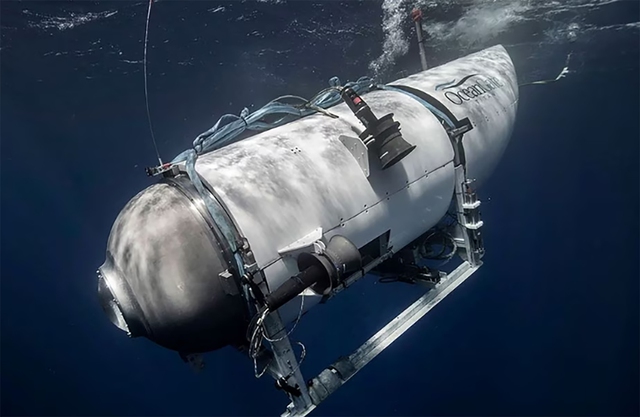 James Cameron bác tin đồn làm phim về thảm họa tàu ngầm Titan - Ảnh 2.