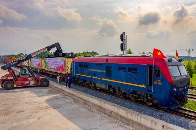 Đường sắt Việt Nam vào 'cuộc đua' liên vận quốc tế - Ảnh 1.