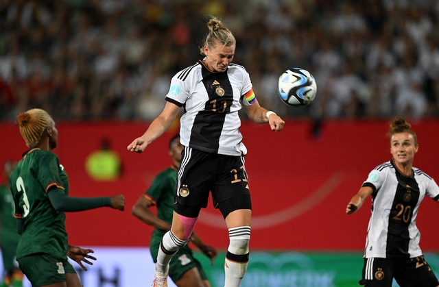 Popp vĩ đại của Đức theo đuổi vinh quang World Cup nữ để kết thúc sự nghiệp - Ảnh 1.