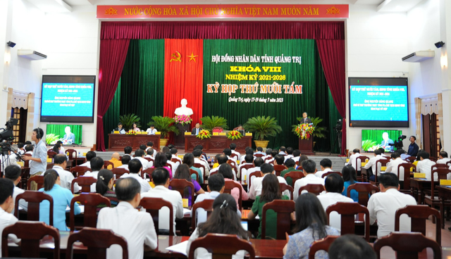Chủ tịch Quốc hội Vương Đình Huệ dự phiên khai mạc HĐND tỉnh Quảng Trị - Ảnh 1.