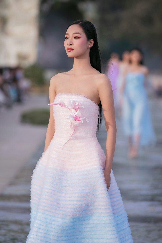 Hoa hậu Tiểu Vy làm nàng thơ Ocean’s Soul của Hà Thanh Việt - Ảnh 3.
