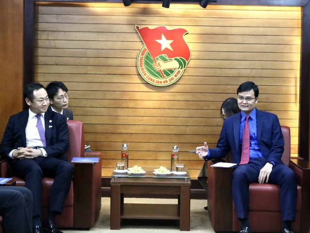 Anh Bùi Quang Huy tiếp Phó trưởng Ban Nghiên cứu chính sách Đảng LDP Nhật Bản - Ảnh 3.