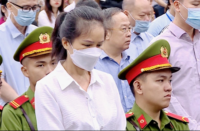 Vụ ‘chuyến bay giải cứu’: Cựu Cục trưởng Cục Lãnh sự ‘hối hận khi gặp doanh nghiệp’ - Ảnh 3.