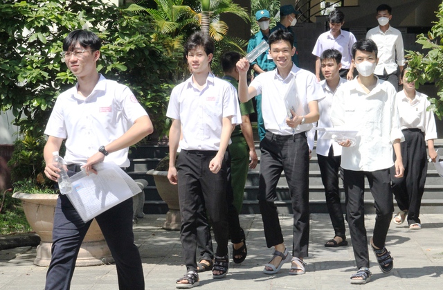  Quảng Nam: 71 thí sinh đạt điểm 10 giáo dục công dân kỳ thi tốt nghiệp THPT - Ảnh 1.