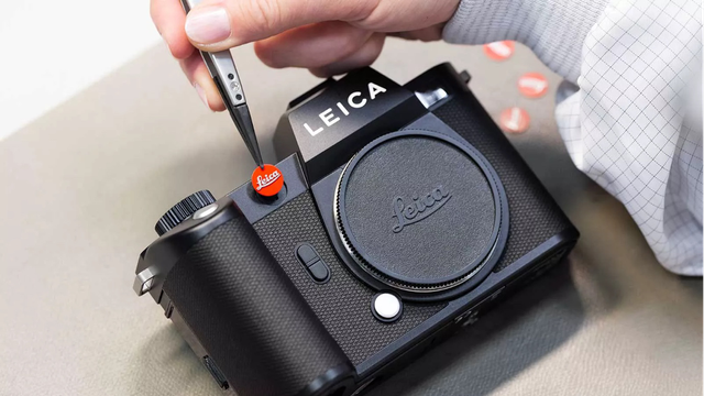 Đằng sau mức giá đắt đỏ của máy ảnh Leica - Ảnh 1.