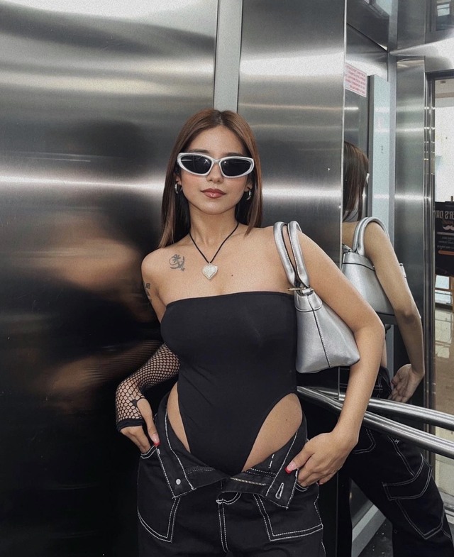 Từ đồ bơi cho đến street style, bodysuit đang 'càn quét' mọi bảng xếp hạng thời trang - Ảnh 5.