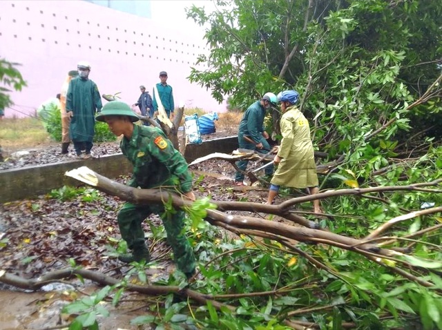 Ảnh hưởng bão số 1 (Talim), Sóc Trăng thiệt hại 76 căn nhà - Ảnh 1.