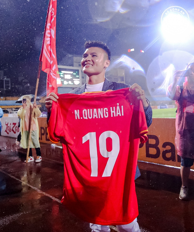 Quang Hải tiết lộ bất ngờ sau khi gia nhập CLB Công an Hà Nội - Ảnh 1.