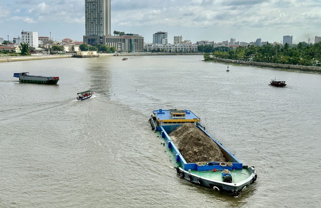 Khủng hoảng cát ở ĐBSCL - Ảnh 1.