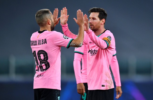 Jordi Alba và Luis Suarez sắp gia nhập Inter Miami cùng Messi - Ảnh 3.