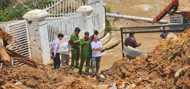 Vụ sạt lở ở Đà Lạt: Khởi tố vụ án điều tra vi phạm về xây dựng - Ảnh 4.