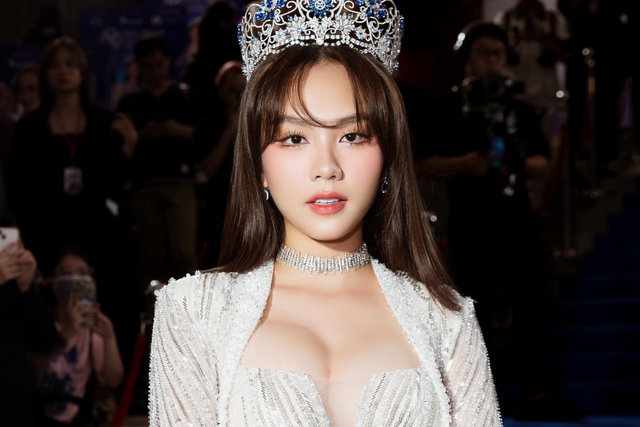 Hoa hậu Mai Phương: Những ồn ào khiến tôi biết làm hoa hậu là như thế nào - Ảnh 1. Hoa hậu Mai Phương: Những ồn ào khiến tôi biết làm hoa hậu là như thế nào - Ảnh 1.