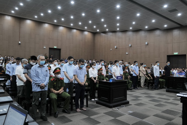 Vụ ‘chuyến bay giải cứu’: Đưa hối lộ thành thông lệ vì bị dồn vào đường cùng - Ảnh 1.