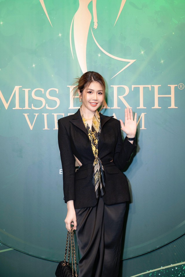 CEO M-Night Phương Đài tài trợ đồ ngủ cho Miss Earth Vietnam 2023 - Ảnh 1.