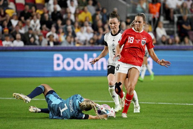 Đội tuyển nữ Đức nhận cú sốc trước trận ra quân World Cup 2023 - Ảnh 1.