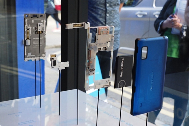 Mua smartphone nào để được hỗ trợ phần mềm lâu dài nhất - Ảnh 2. Mua smartphone nào để được hỗ trợ phần mềm lâu dài nhất - Ảnh 2.