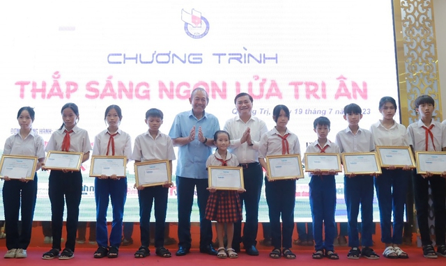 Tháng 7 tri ân ở Quảng Trị - Ảnh 6.