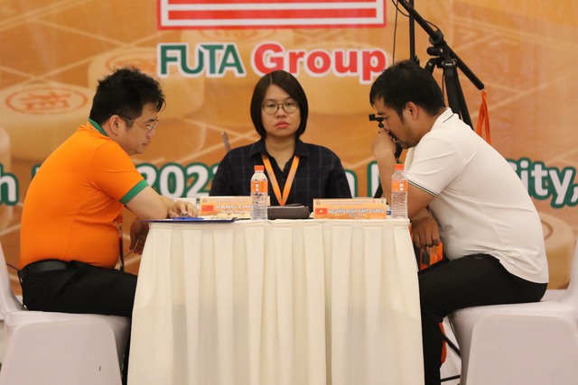 Kỳ thủ Trung Quốc chạm tay vào ngôi vô địch cờ tướng trị giá 25.000 USD  - Ảnh 1.