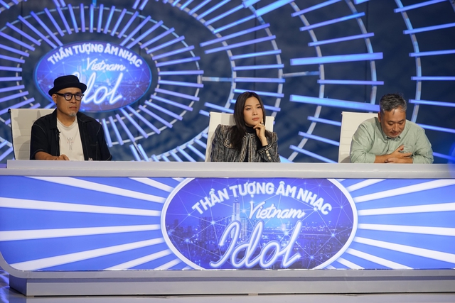 Mỹ Tâm quay lưng, tạo cú twist bất ngờ trong 'Vietnam Idol'   - Ảnh 1.