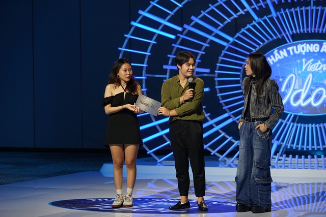 Mỹ Tâm quay lưng, tạo cú twist bất ngờ trong 'Vietnam Idol'   - Ảnh 2.