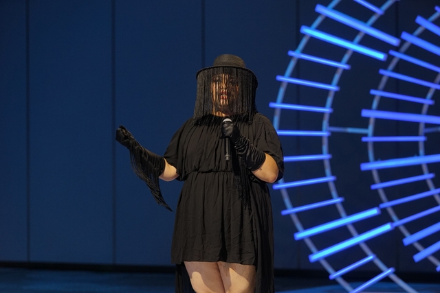 Mỹ Tâm quay lưng, tạo cú twist bất ngờ trong 'Vietnam Idol'   - Ảnh 4.