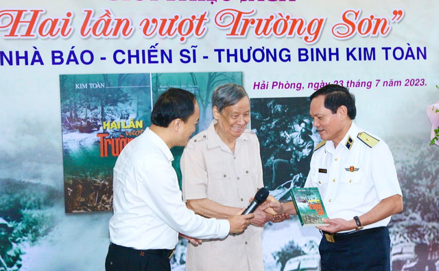 'Hai lần vượt Trường Sơn', cuốn sách thứ 4 của người thương binh 84 tuổi - Ảnh 3.