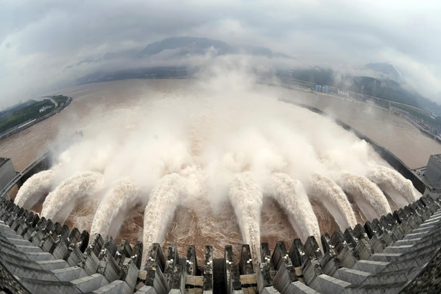 Trung Quốc đang điều khiển dòng chảy các con sông lớn ở châu Á? - Ảnh 1.